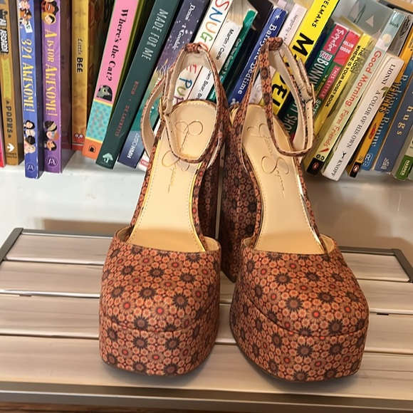 Jessica Simpson Retro vibes platforms-8.5 - Picture 5 of 8